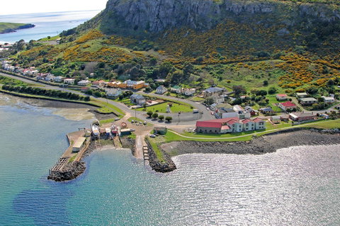 Stanley Village Waterfront Accommodation - Foster Accommodation 13