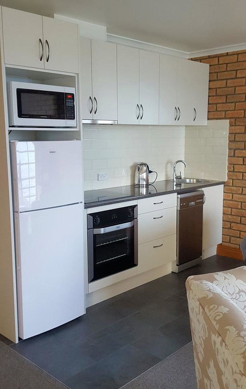 Stanley Village Waterfront Accommodation - Foster Accommodation 7