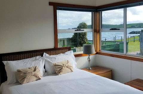 Stanley Village Waterfront Accommodation - Foster Accommodation 10