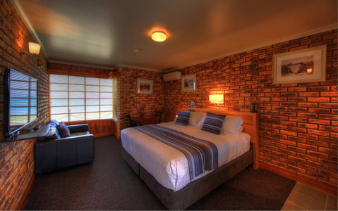 Stanley Village Waterfront Accommodation - Foster Accommodation 25