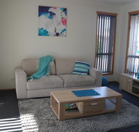 Modern 2 bedroom appartment - Foster Accommodation