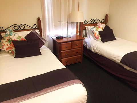 Stanley Hotel & Apartments - Foster Accommodation 19