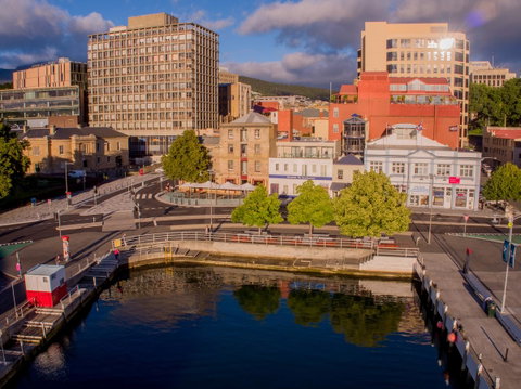 Customs House Hotel - Foster Accommodation 2