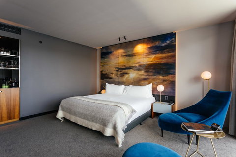 MACq 01 Hotel - Foster Accommodation 7