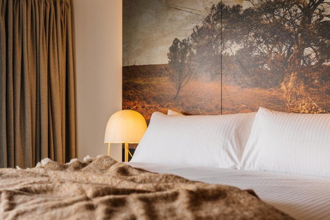 MACq 01 Hotel - Foster Accommodation 22