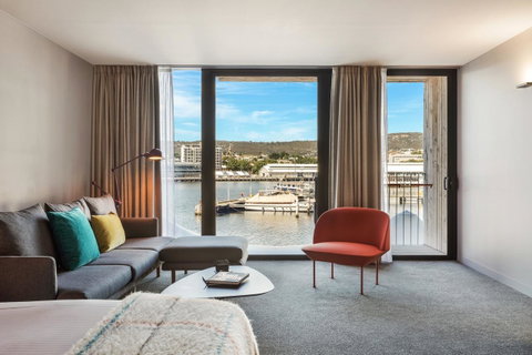 MACq 01 Hotel - Foster Accommodation 28