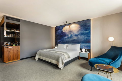 MACq 01 Hotel - Foster Accommodation 15