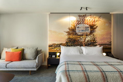 MACq 01 Hotel - Foster Accommodation 39