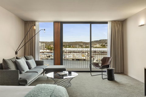 MACq 01 Hotel - Foster Accommodation 32
