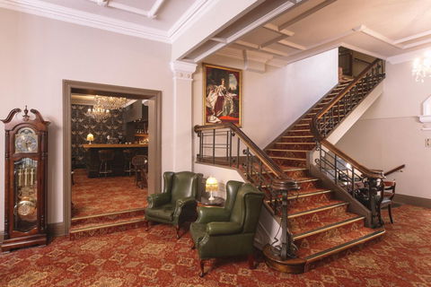 Hadley\'s Orient Hotel - Foster Accommodation 33