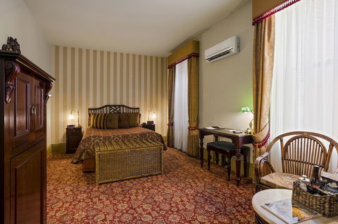 Hadley\'s Orient Hotel - Foster Accommodation 31