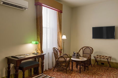 Hadley\'s Orient Hotel - Foster Accommodation 29
