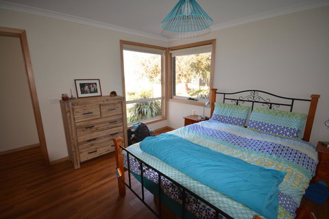 Seascape Beach House - Foster Accommodation 17