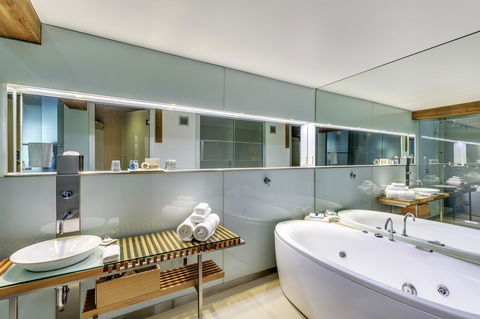 The Henry Jones Art Hotel - Foster Accommodation 20