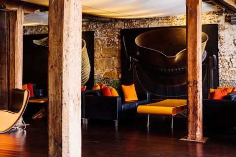 The Henry Jones Art Hotel - Foster Accommodation 11