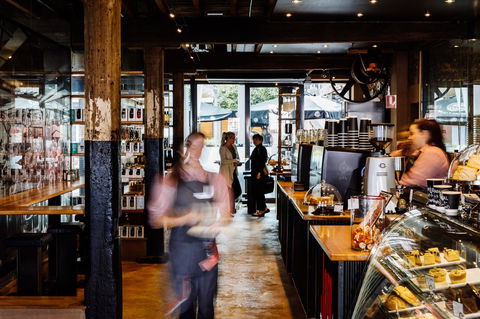 The Henry Jones Art Hotel - Foster Accommodation 21