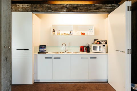The Henry Jones Art Hotel - Foster Accommodation 31