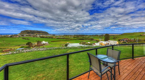 Horizon Deluxe Apartments - Foster Accommodation 10