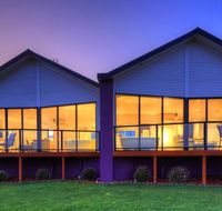 Horizon Deluxe Apartments - Foster Accommodation