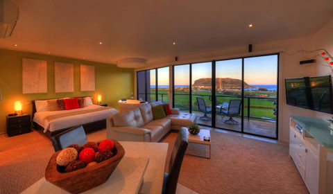 Horizon Deluxe Apartments - Foster Accommodation 7