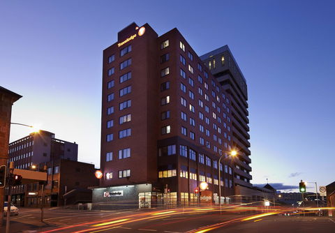 Travelodge Hotel Hobart - Foster Accommodation 24