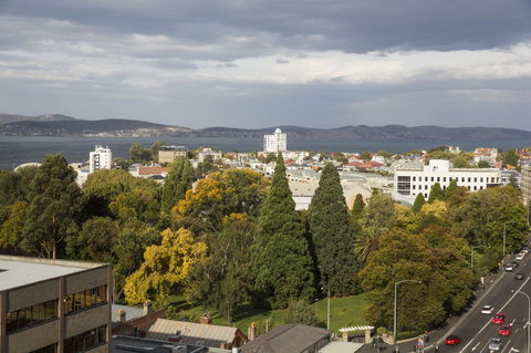 Travelodge Hotel Hobart - Foster Accommodation 23