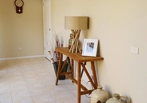 Banksy's By The Bay - Foster Accommodation 4