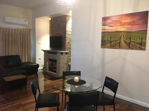 Apartment 5ive - Foster Accommodation 15
