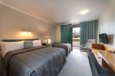 The Waterfront Wynyard - Foster Accommodation 31