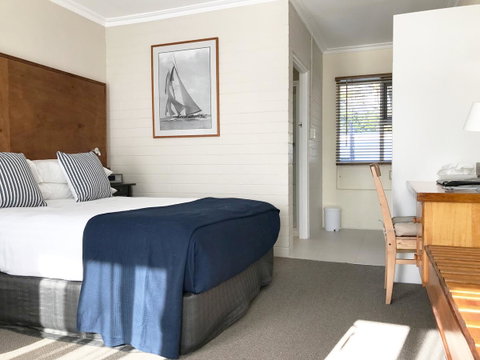 The Waterfront Wynyard - Foster Accommodation 24