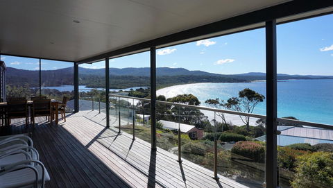 SEA EAGLE COTTAGE Amazing Views Of Bay Of Fires - Foster Accommodation 0