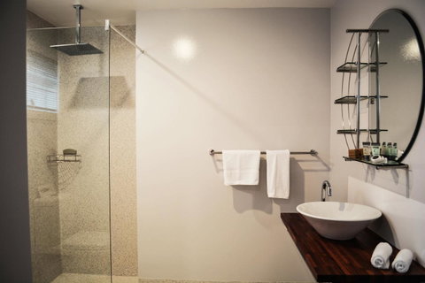 Heathfield Apartments - Foster Accommodation 21