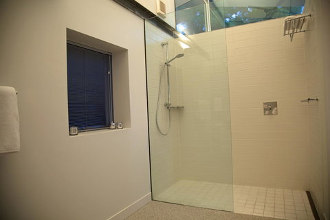 Eaglehawk Pavilions - Foster Accommodation 23