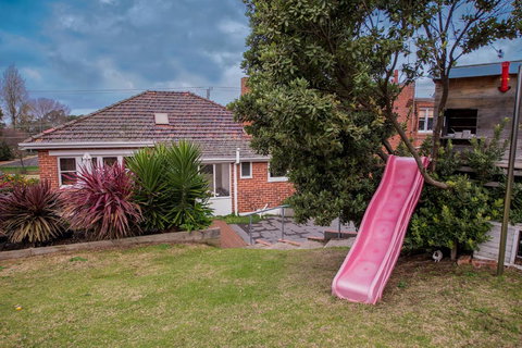 Jones On Wilson Boutique B&B - Foster Accommodation 30