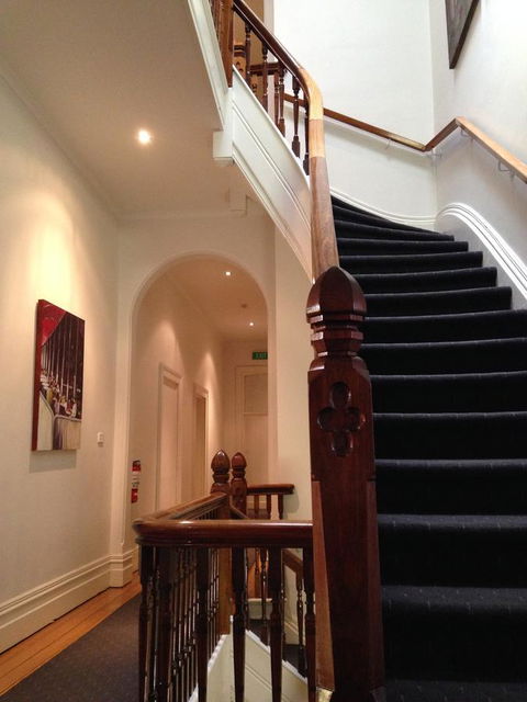 Auldington Hotel - Foster Accommodation 26