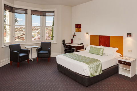 Auldington Hotel - Foster Accommodation 3