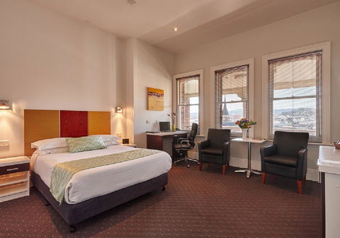 Auldington Hotel - Foster Accommodation 5