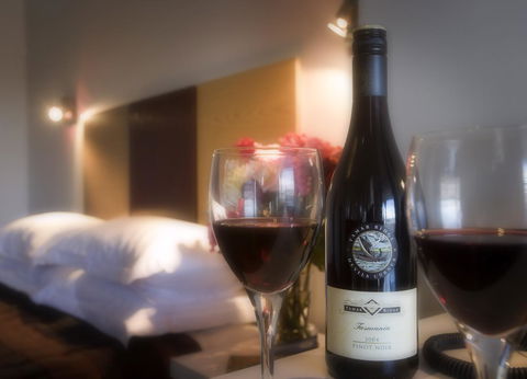 Auldington Hotel - Foster Accommodation 35