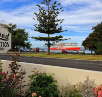 Birchwood Devonport self-contained self catering accommodation - Foster Accommodation