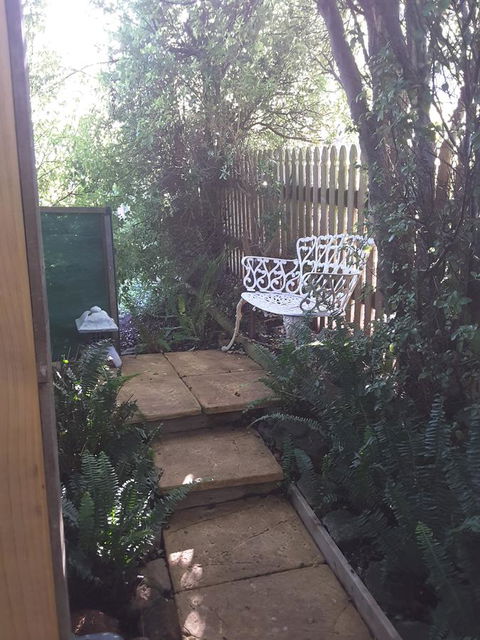 On The Terrace - Foster Accommodation 18