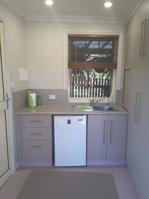 On The Terrace - Foster Accommodation 17