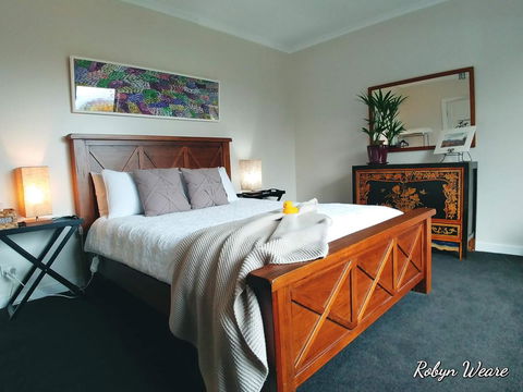 The WeareHouse In Deloraine - Foster Accommodation 23