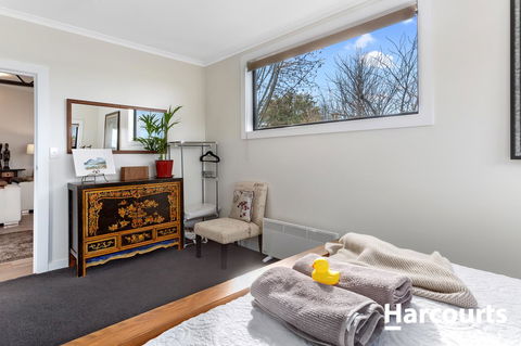The WeareHouse In Deloraine - Foster Accommodation 19