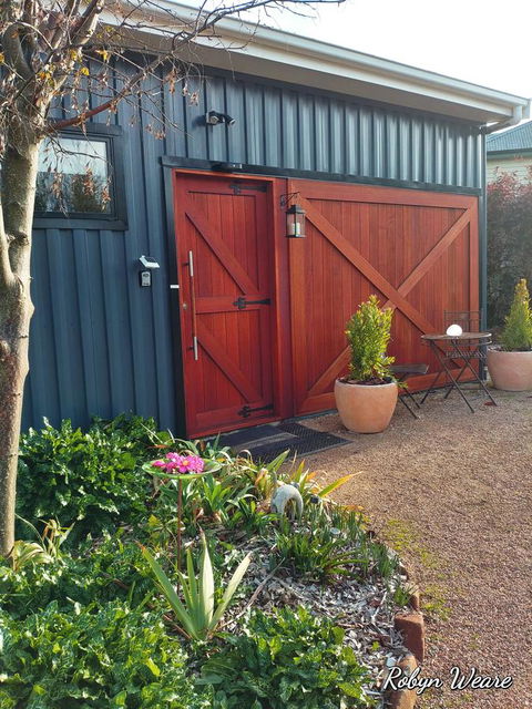 The WeareHouse In Deloraine - Foster Accommodation 0