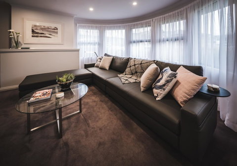 Russell House - Foster Accommodation 4