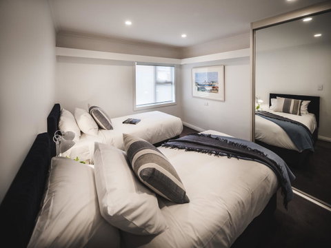 Russell House - Foster Accommodation 15