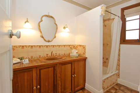 Grosvenor Court Apartments - Foster Accommodation 14