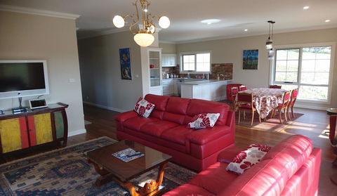 Mountain Blue Guest House - Foster Accommodation 6