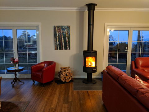Mountain Blue Guest House - Foster Accommodation 7