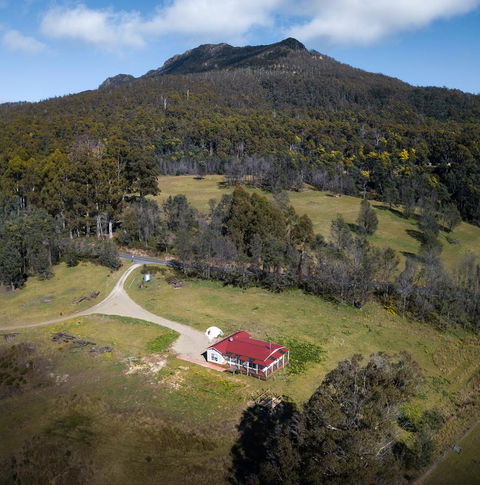 Mountain Blue Guest House - Foster Accommodation 1
